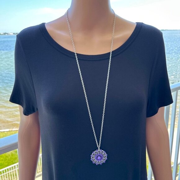 Long Length Necklace Silver Tone Purple Pendant - Picture 2 of 3
